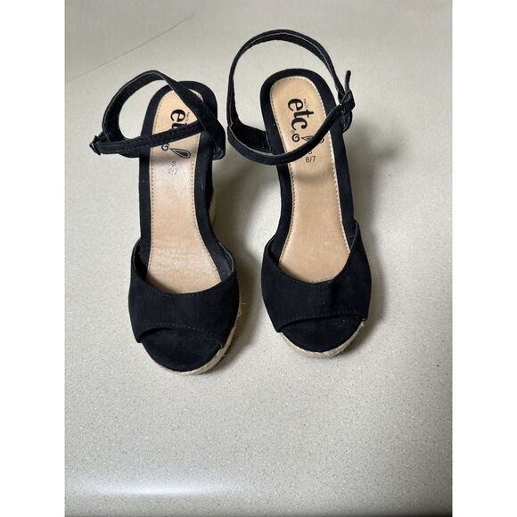 Etc. Women's Peep Toe Ankle Strap Black Suede Wedge Espadrille Heel Size 6/7 - Picture 1 of 6